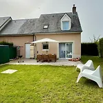 Casa vacanze Charmante Maison Familiale Ouistreham