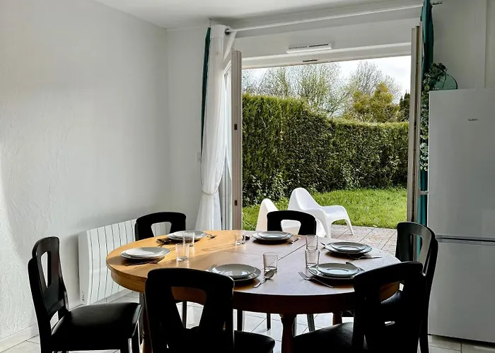 Prázdninový dům Charmante Maison Familiale Ouistreham