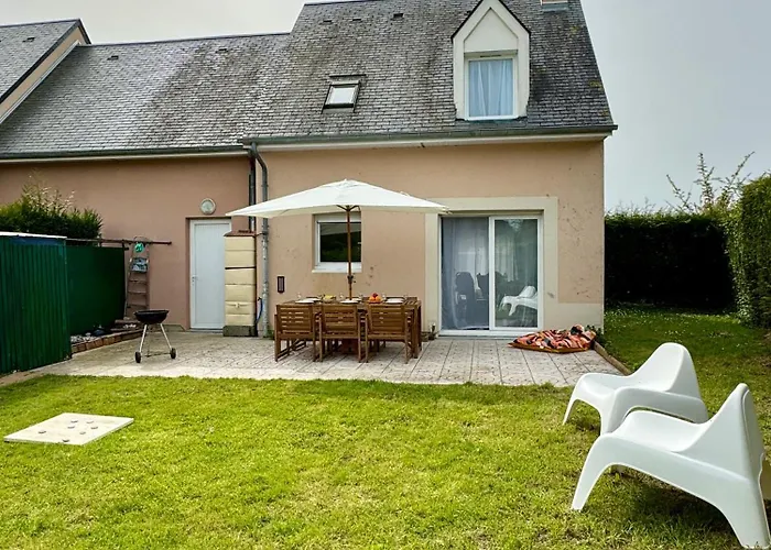 Prázdninový dům Charmante Maison Familiale Ouistreham